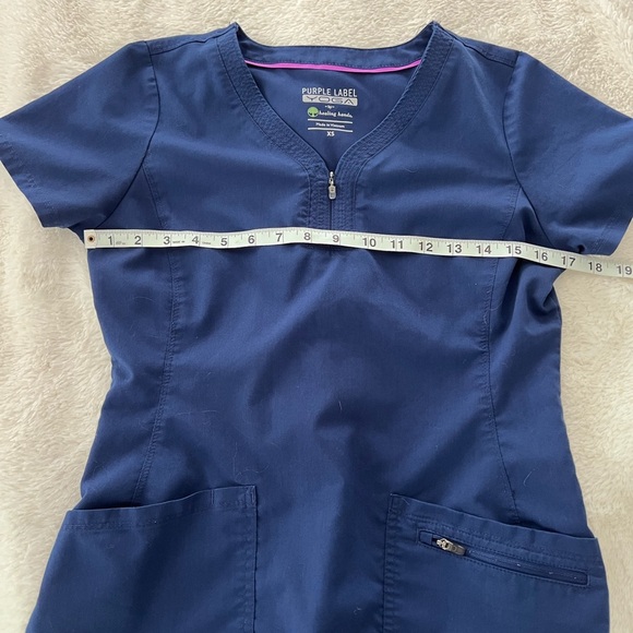 EUC Purple Label Yoga by Healing Hands Scrub Top - Picture 4 of 5
